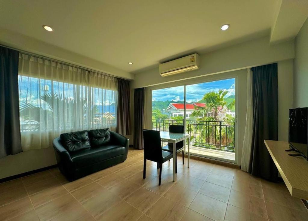Eurotel Hotel Kanchanaburi Ngoại thất bức ảnh