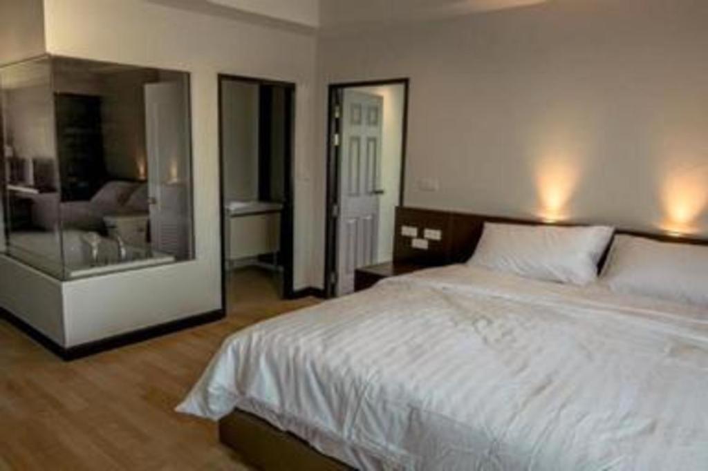 Eurotel Hotel Kanchanaburi Ngoại thất bức ảnh